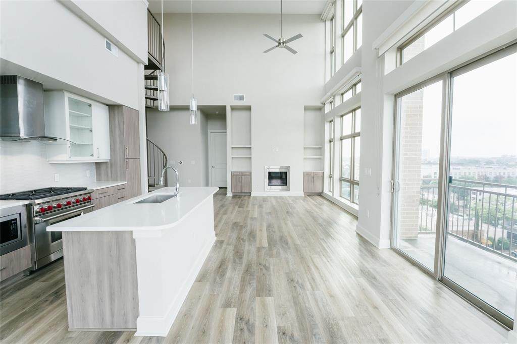1320 Montrose Boulevard - Photo 1