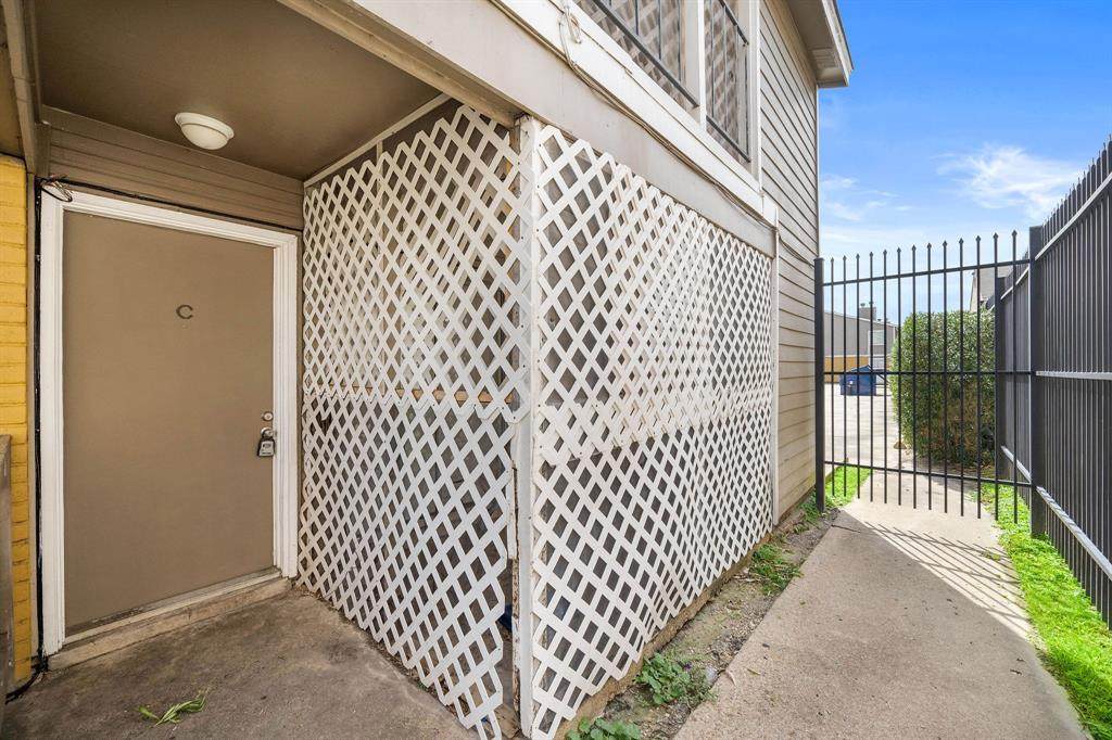 12618 Ashford Meadow Drive - Photo 1