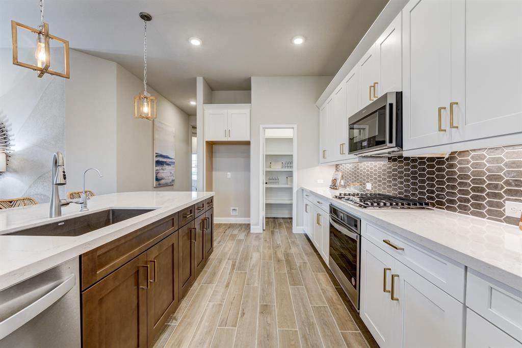 14246 Juniper Breeze Court - Photo 1