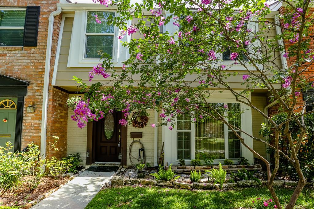 1383 Country Place Drive - Photo 1