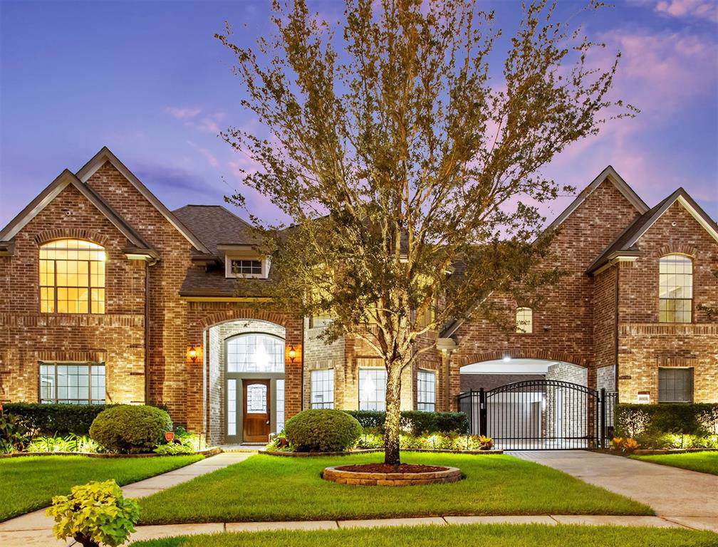 1003 Bayou Vista Court - Photo 1