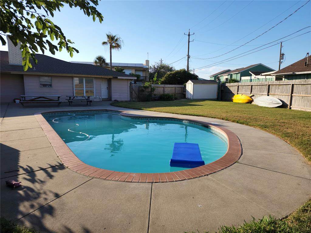7678 Chantilly Circle - Photo 1