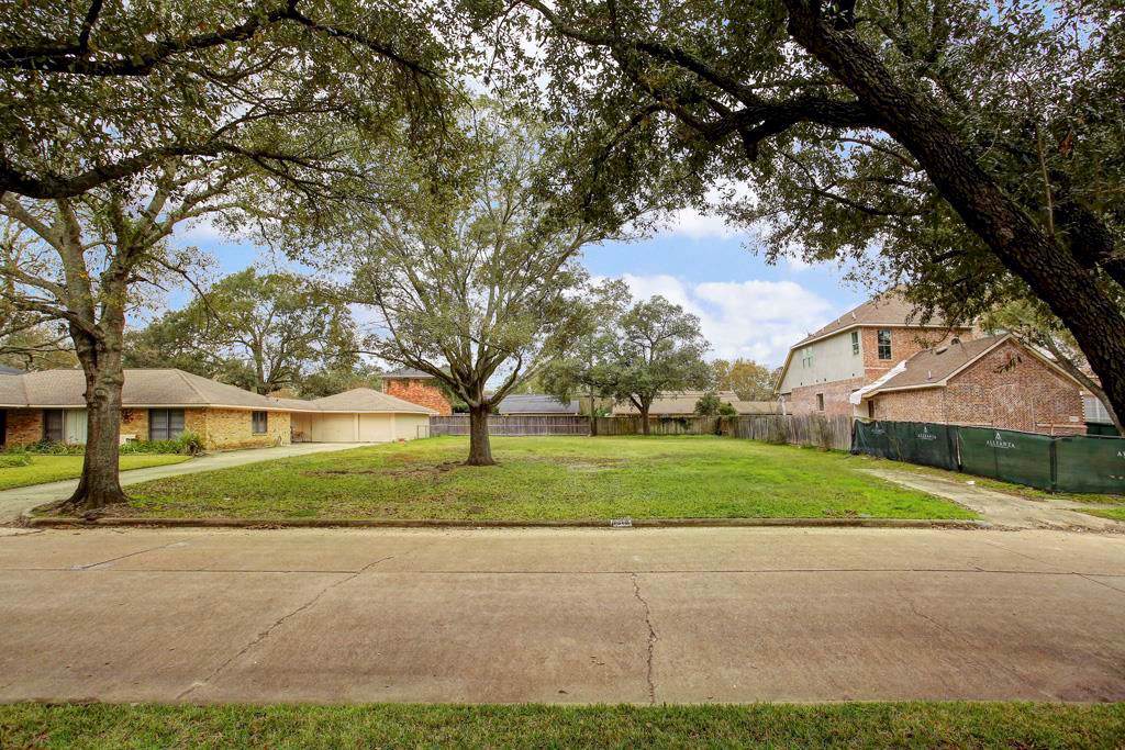 8910 Sager Drive - Photo 1