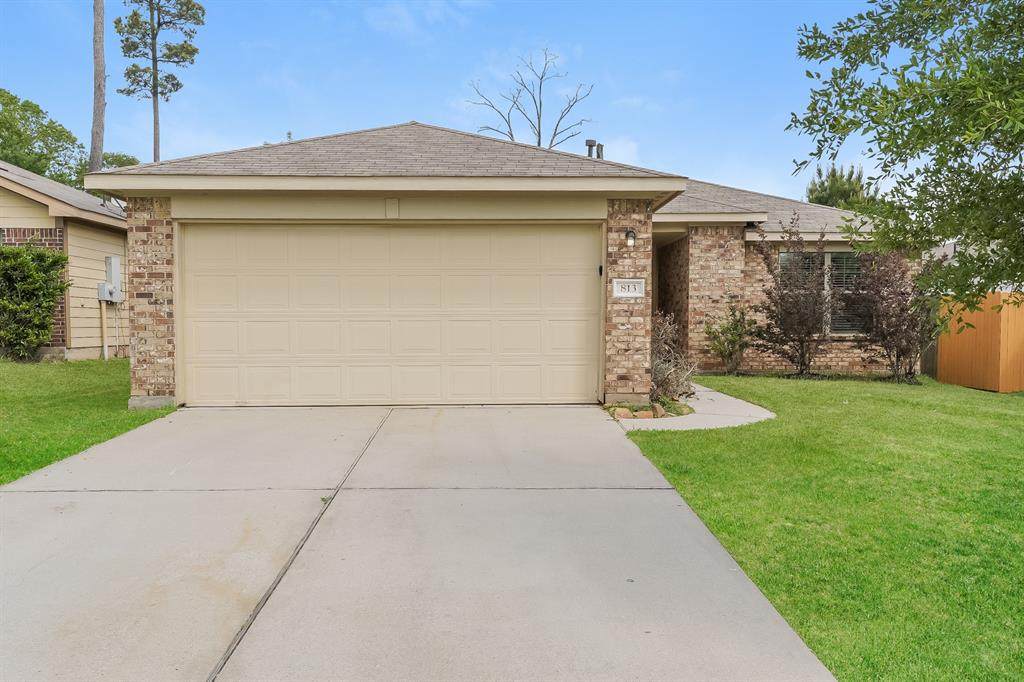 813 Katydid Court - Photo 1