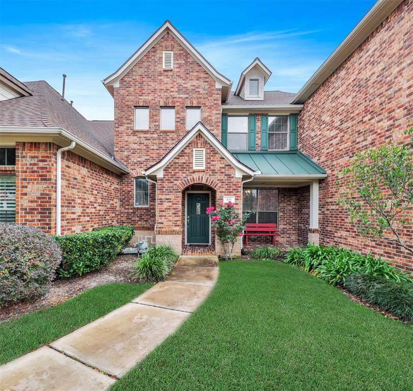 406 Cypress Vista - Photo 1