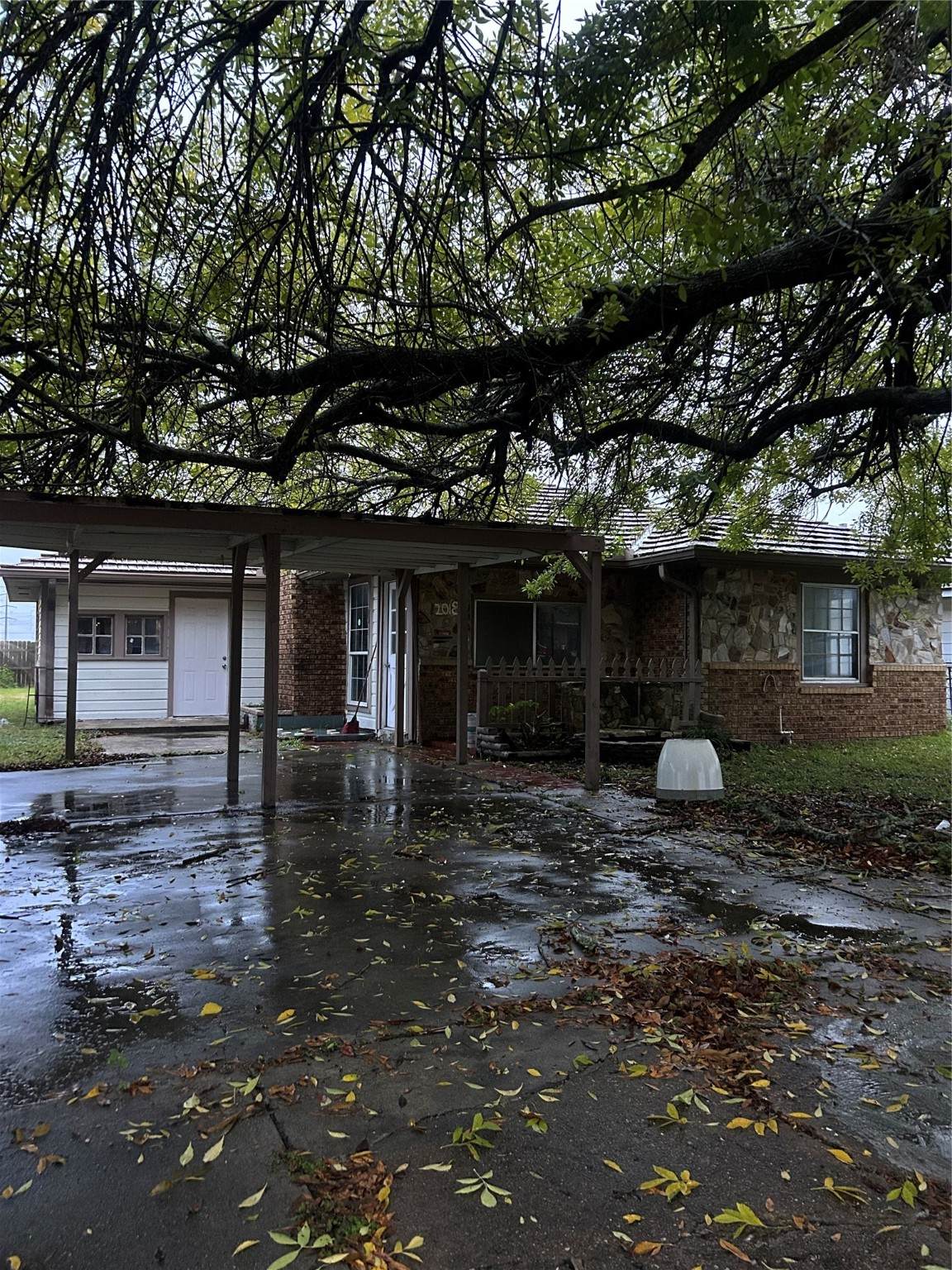 2018 Avenue H - Photo 1