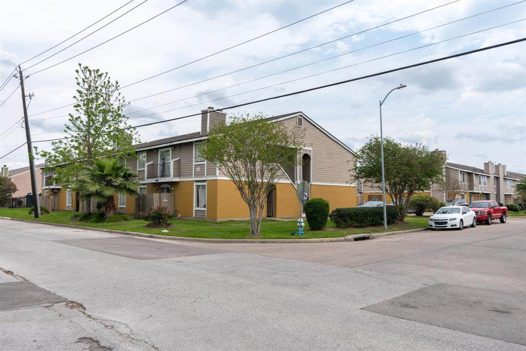 12658 Ashford Meadow Drive - Photo 1