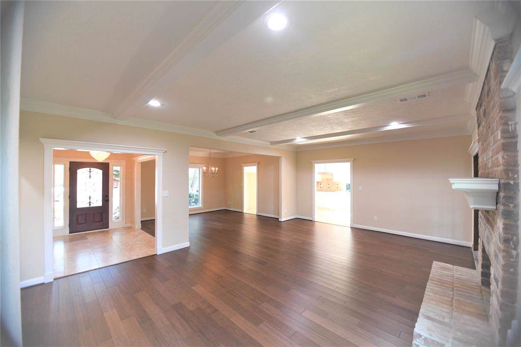 1018 Daria Drive - Photo 1