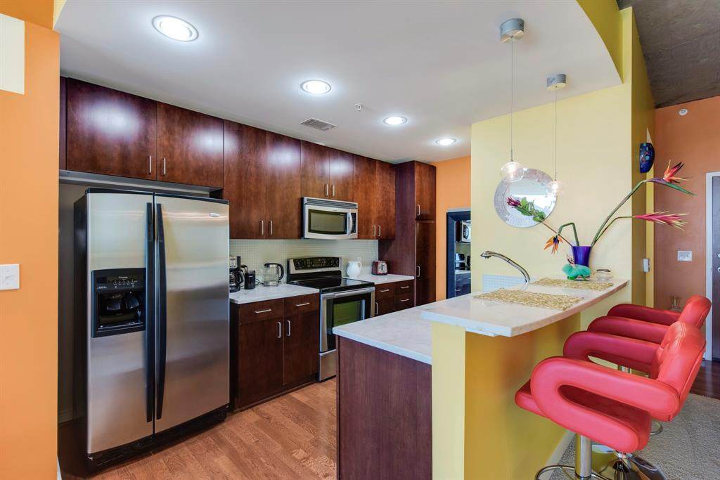 5925 Almeda Road - Photo 1