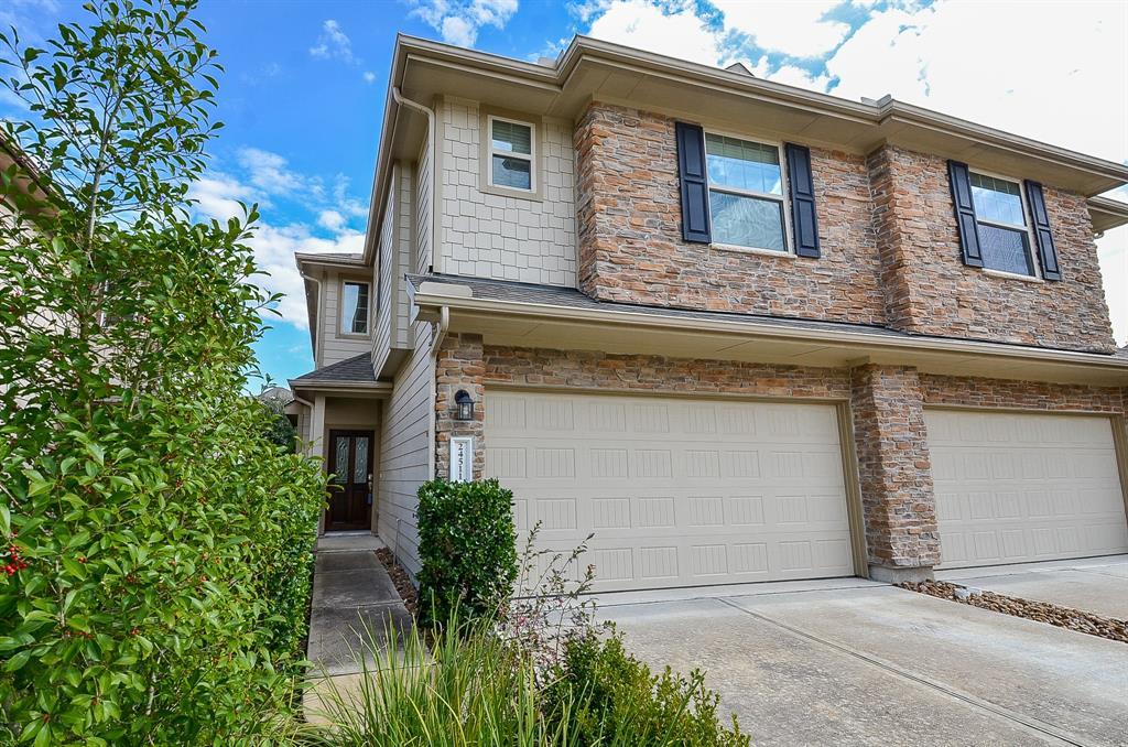 24511 Folkstone Circle - Photo 1