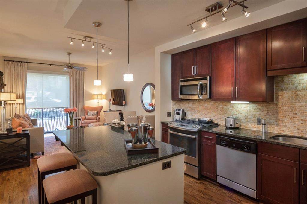 3833 Dunlavy Street - Photo 1