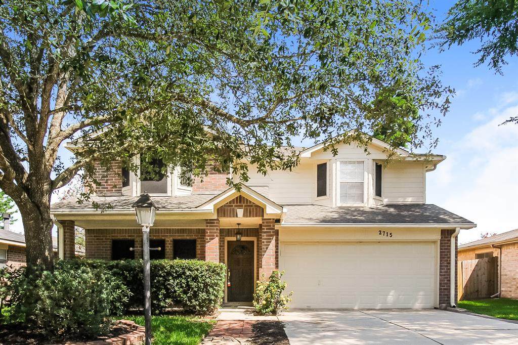 2715 Fox View Circle - Photo 1