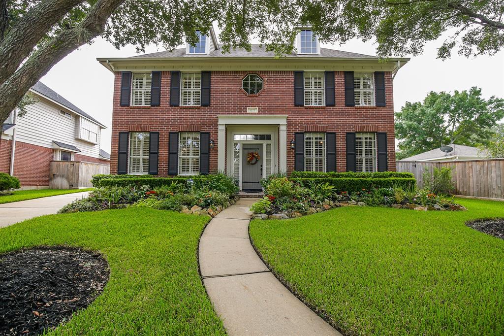 1222 Summer Brook - Photo 1