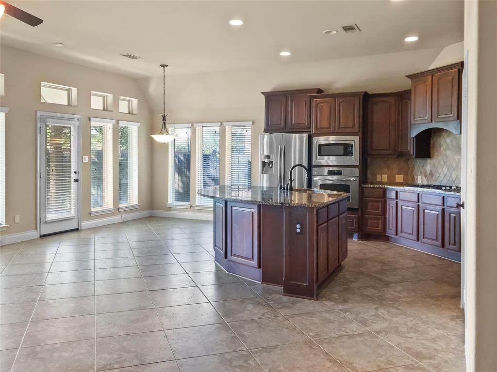 28735 Primrose Bluff Drive - Photo 1