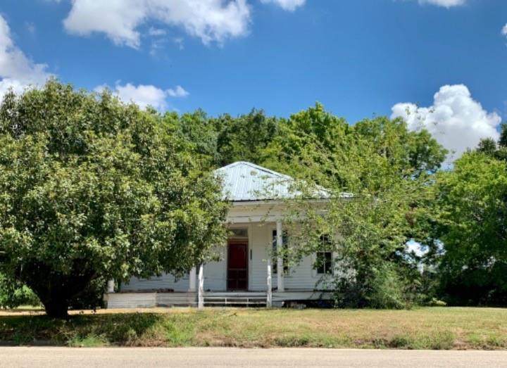1306 Calvit Street - Photo 1