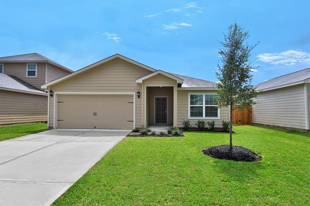 2081 Saras Way - Photo 1
