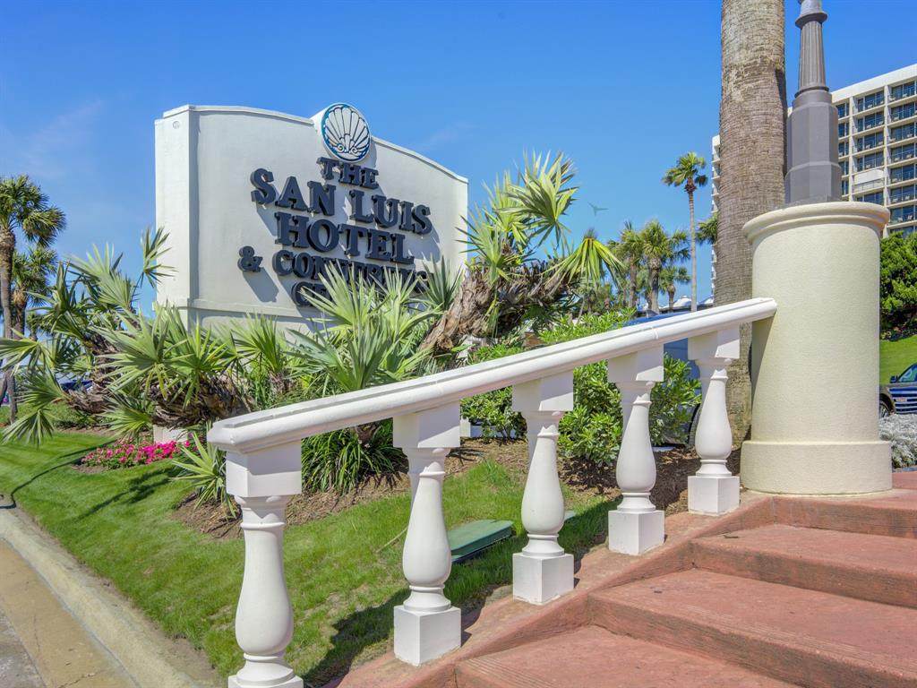5220 Seawall Boulevard - Photo 1