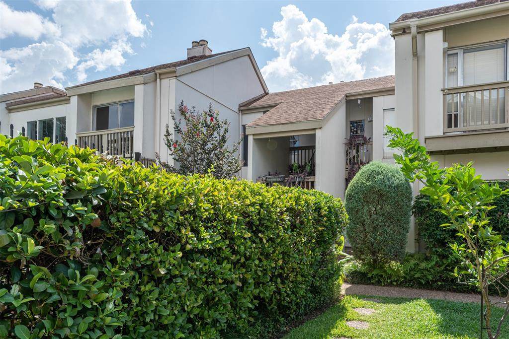 2100 Tanglewilde Street - Photo 1