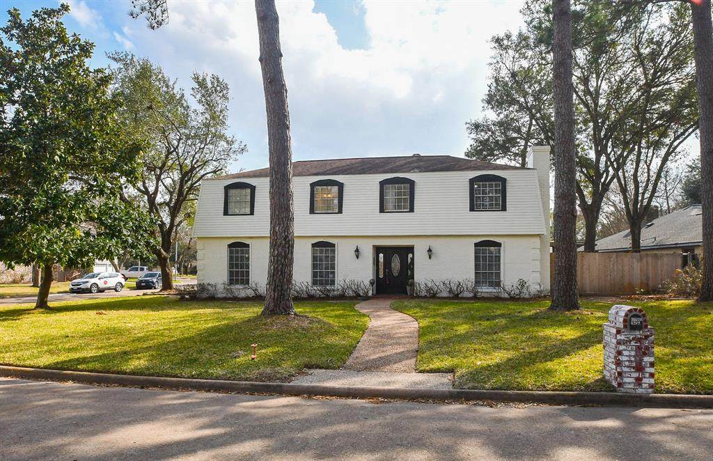 9203 Mauna Loa Lane - Photo 1