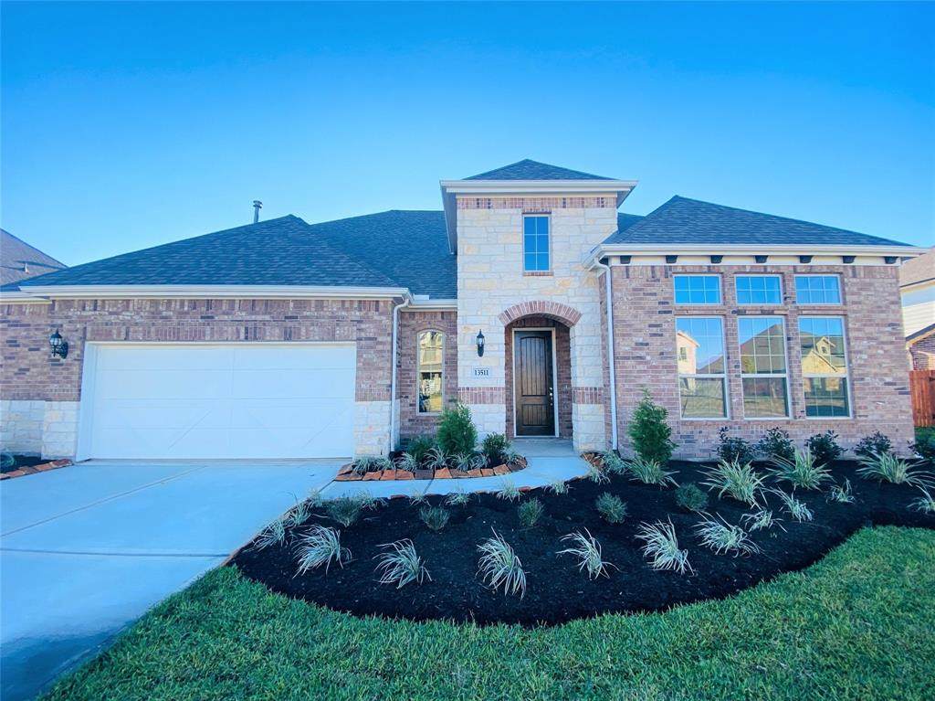 13511 Brookside Drive - Photo 1