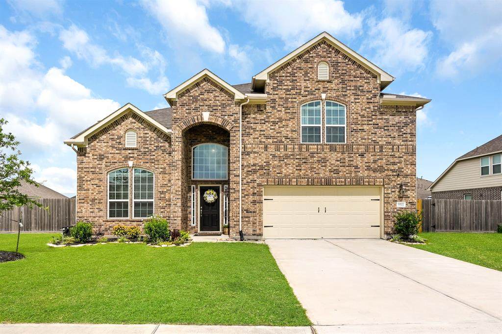 9511 White Landing Drive - Photo 1
