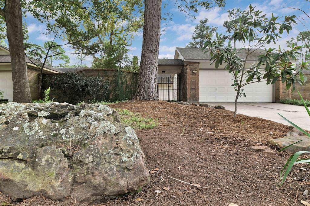 4310 Pinewood Park Drive - Photo 1