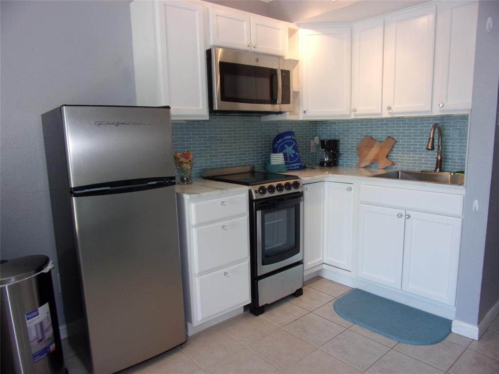 6300 Seawall Boulevard - Photo 1