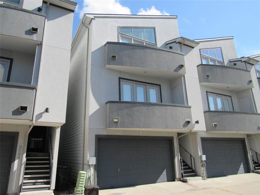 2036 Tuam Street - Photo 1