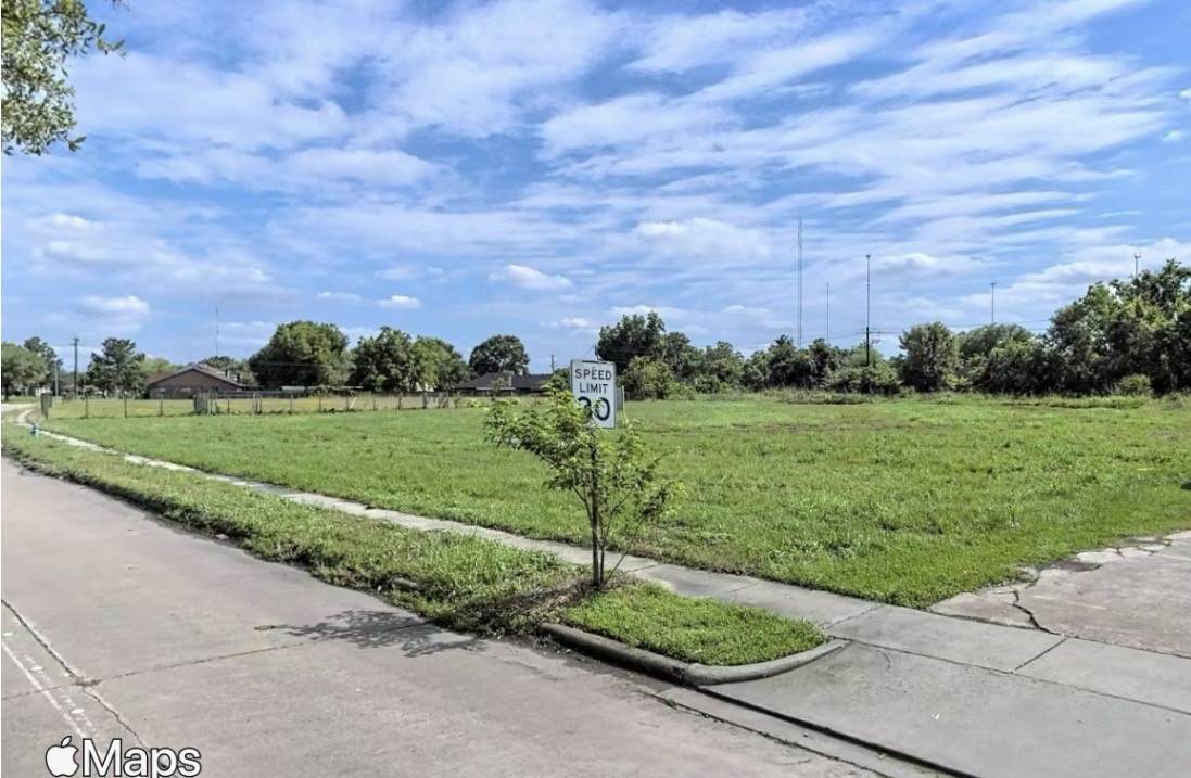 15734 Chimney Rock Road - Photo 1