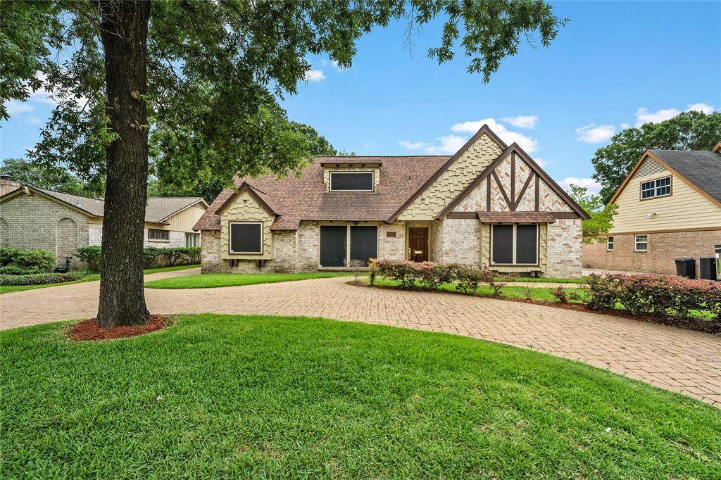 914 Wilcrest Drive - Photo 1