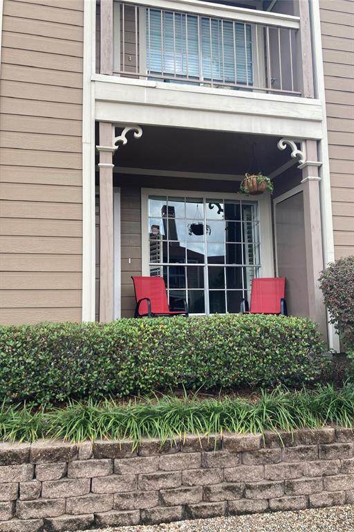 1860 White Oak Drive - Photo 1