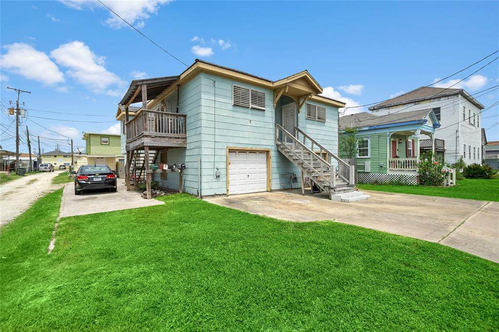 2214 Ave O 1/2 - Photo 1