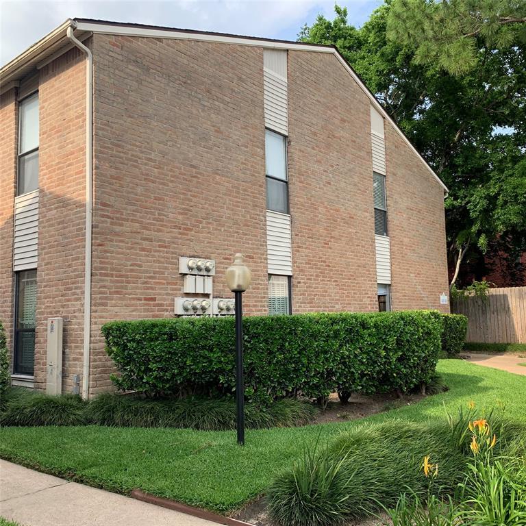 2425 Augusta Drive - Photo 1