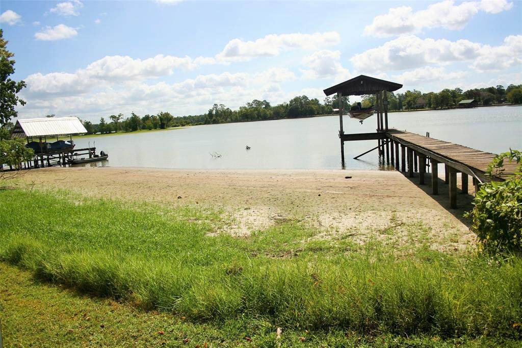 12 Lake Drive - Photo 1