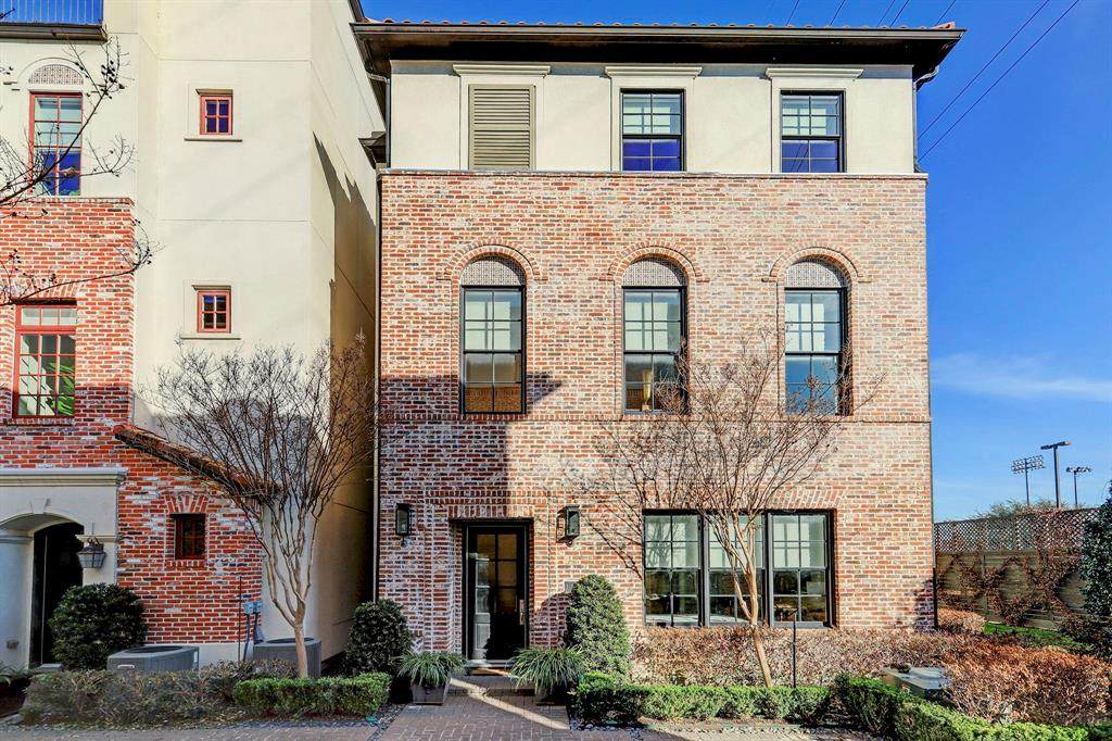1160 Mosaico Lane - Photo 1