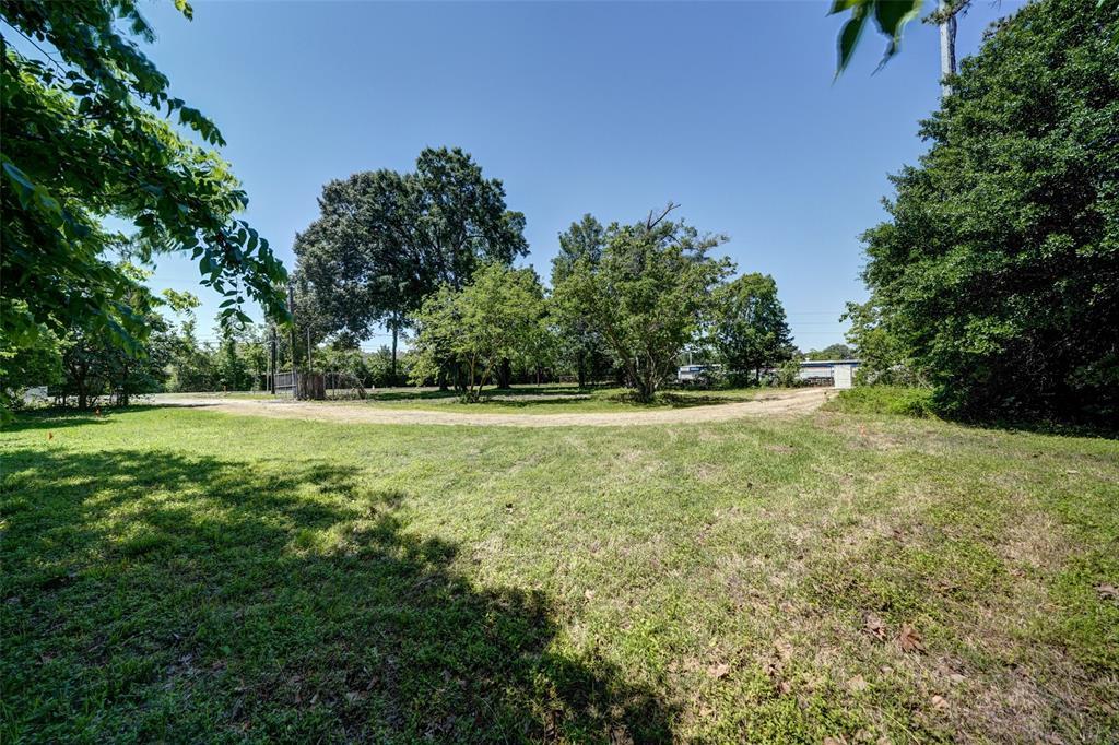 4912 Acorn - Photo 1