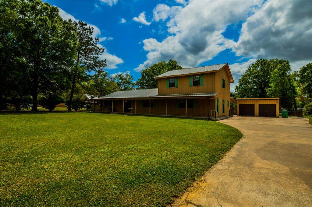 13555 Niagara Street - Photo 1