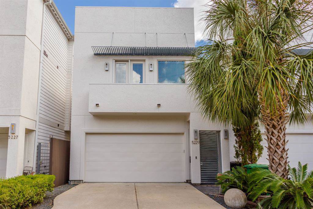 5229 Nett Street - Photo 1