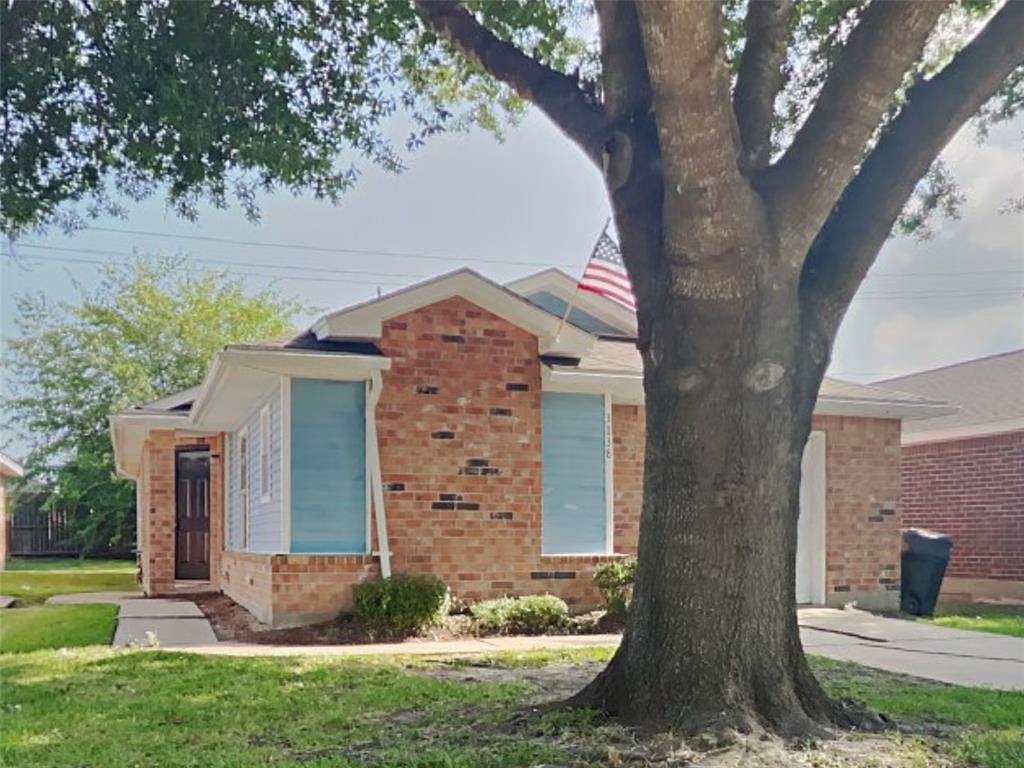 3138 Kelling Street - Photo 1