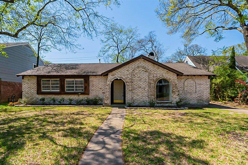 11907 Cedarcliff Drive - Photo 1