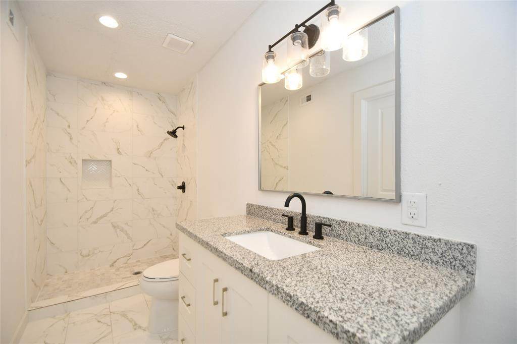 5001 Lamonte Lane - Photo 1