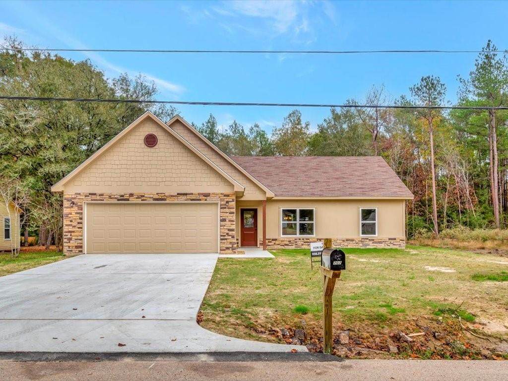 707 Sandy Brook - Photo 1