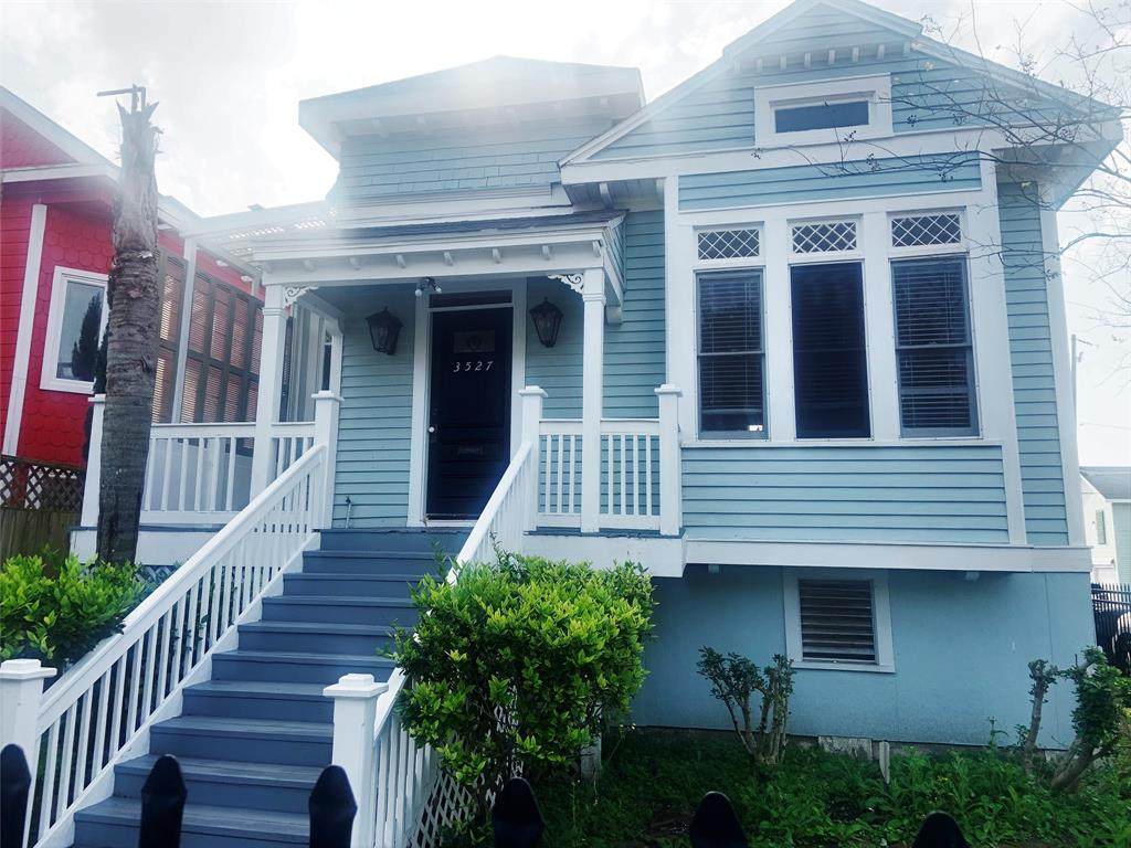 3527 Avenue O - Photo 1