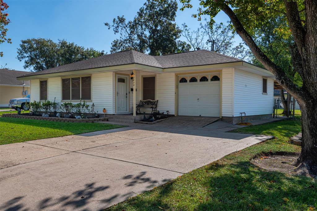 3029 Danforth Memorial Drive Drive - Photo 1