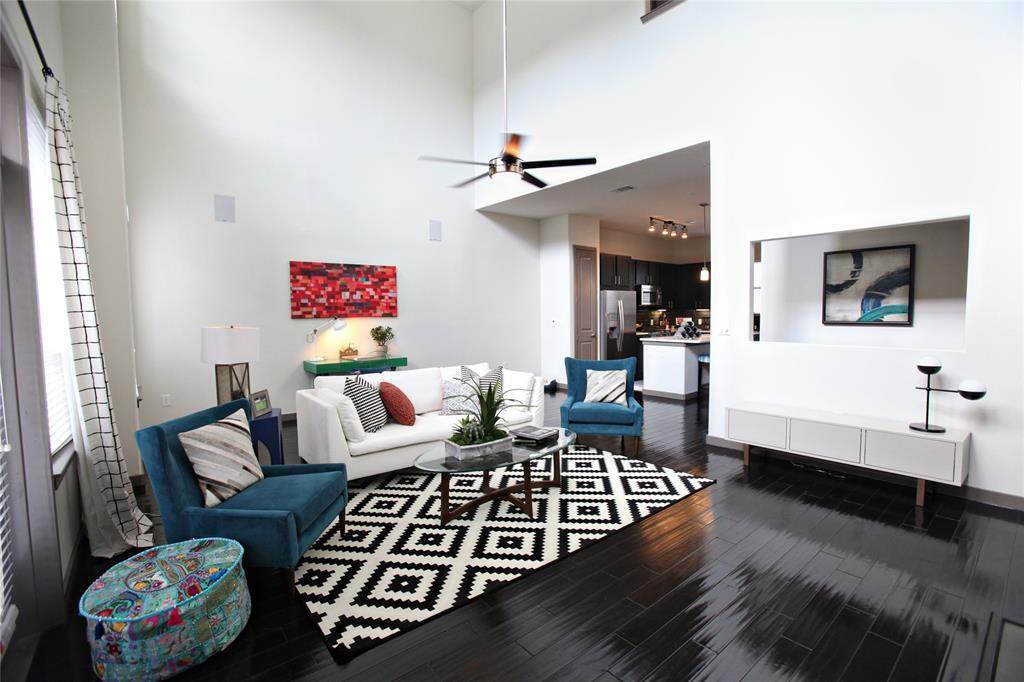 935 N Wilcrest Drive - Photo 1