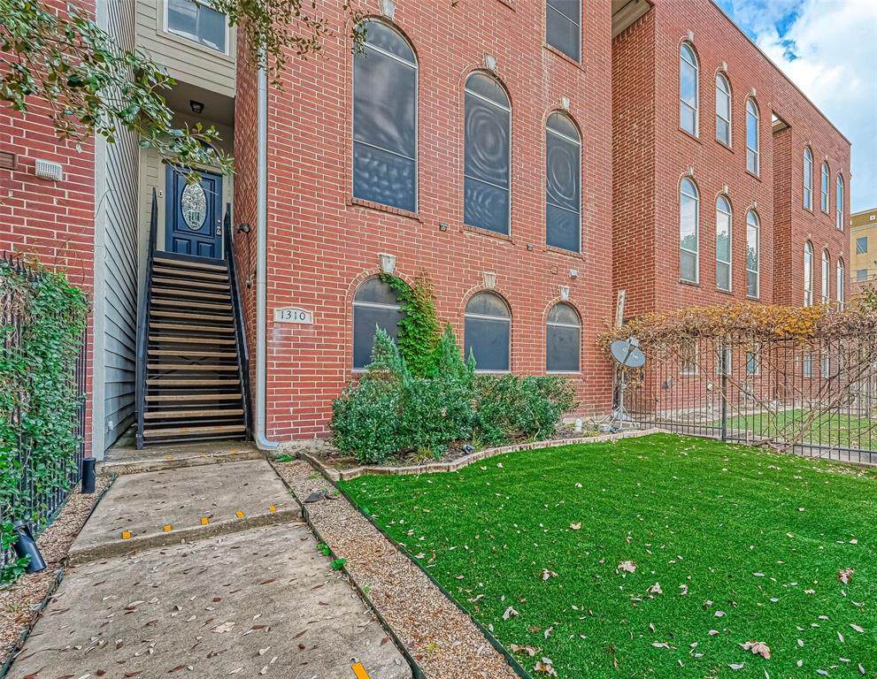 1310 Emancipation Avenue - Photo 1