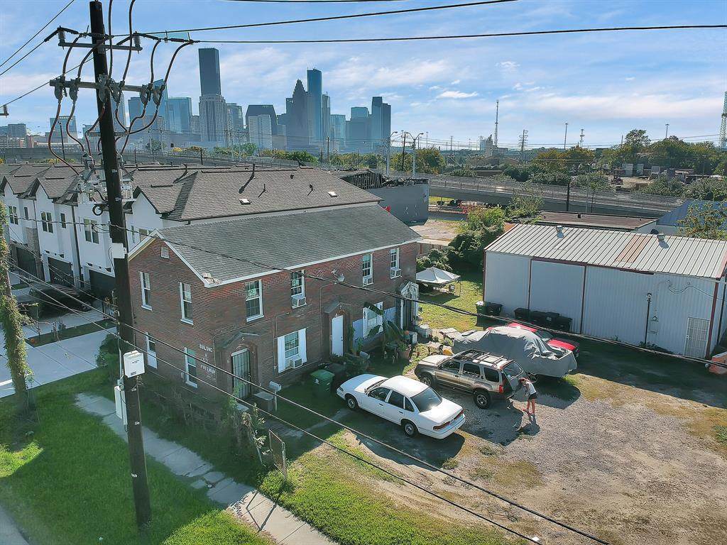 1717 Freeman Street - Photo 1