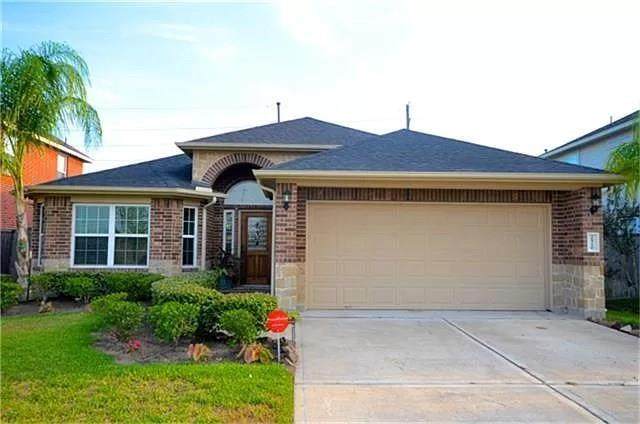 2510 Palm Harbor - Photo 1