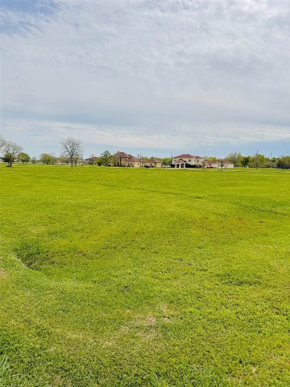 5502 Bridlewood Drive - Photo 1