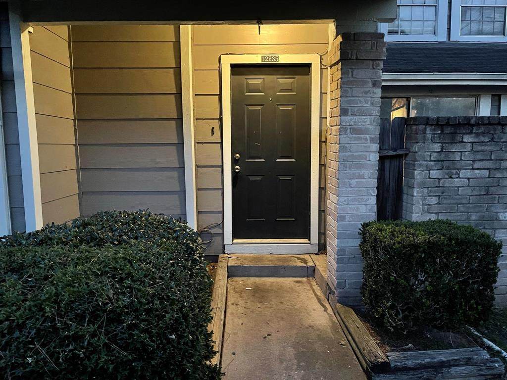 12235 Sandpiper Drive - Photo 1
